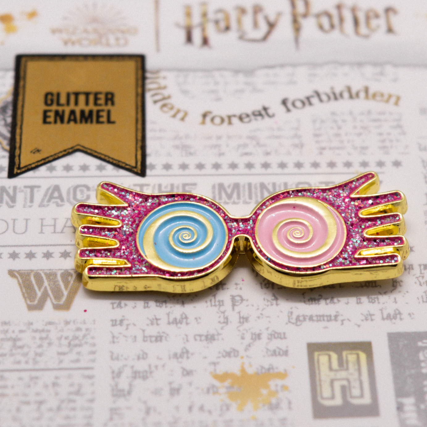 HPLG2212PB Licensed Harry Potter Luna’s Glasses Pin Badge