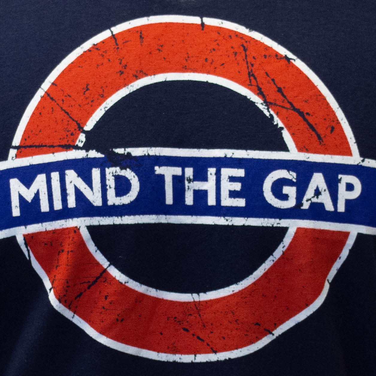 TFL101MTG  Licensed Unisex Mind The Gap Underground London T-Shirt Navy XS - 4XL